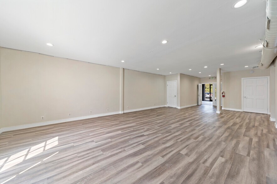 More Photos Of 1230 N Jefferson St, Anaheim Light Distribution For Sale