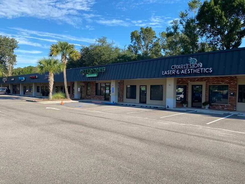 More Photos Of 1662 Savannah Hwy, Charleston Freestanding For Lease