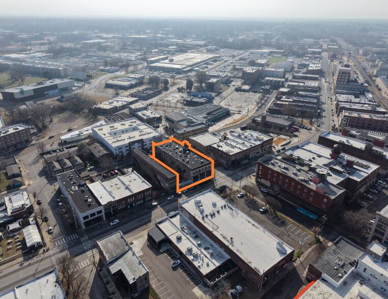 More Photos Of 400 South Main Street, Memphis Hotel For Sale