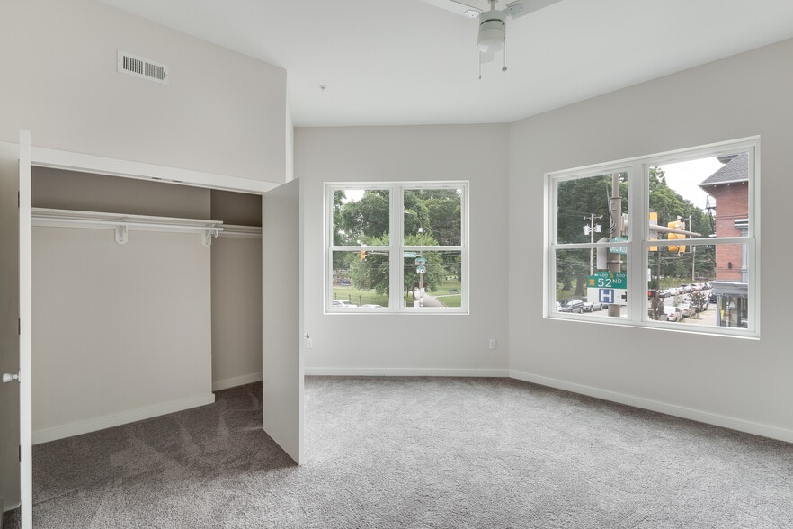 More Photos Of 500 S 52nd St, Philadelphia Storefront Retail Residential For Sale