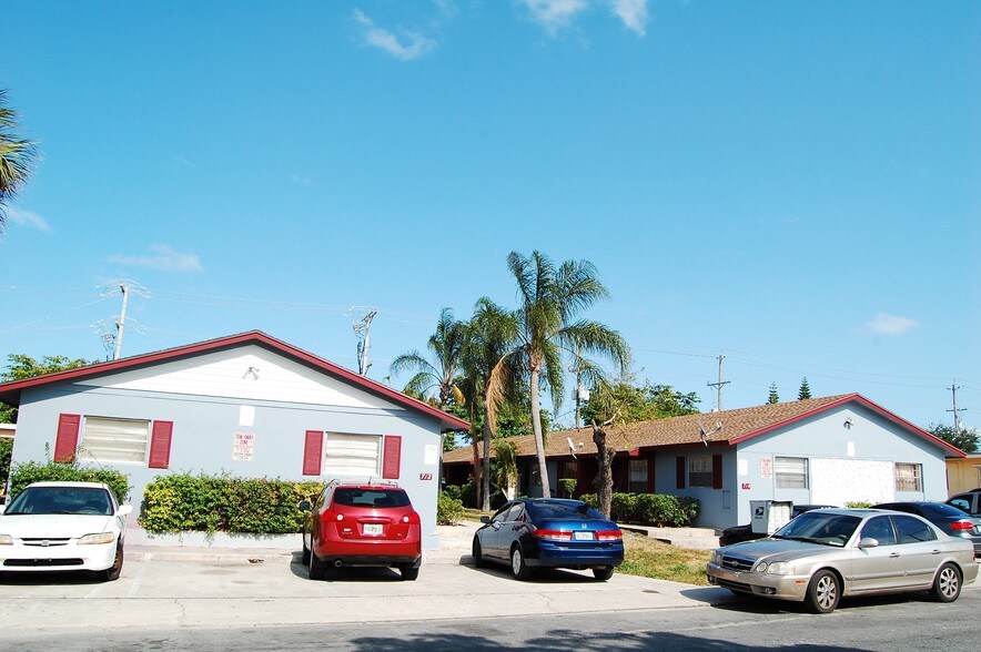 Primary Photo Of 712-714 S F St, Lake Worth Apartments For Sale
