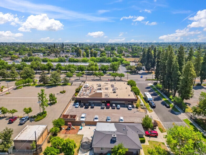 More Photos Of 3727 N 1st St, Fresno Medical For Sale
