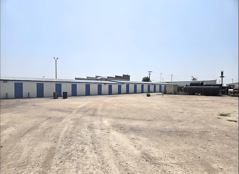 More Photos Of 2564 N Marco Ave, Odessa Self Storage For Sale