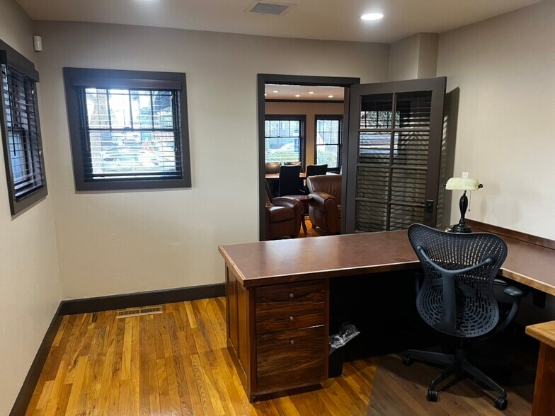 More Photos Of 725 NW Broadway St, Bend Office For Lease