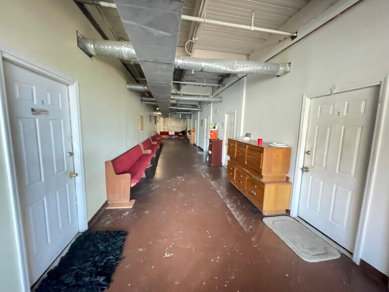 More Photos Of 316 Peters St SW, Atlanta Warehouse For Sale