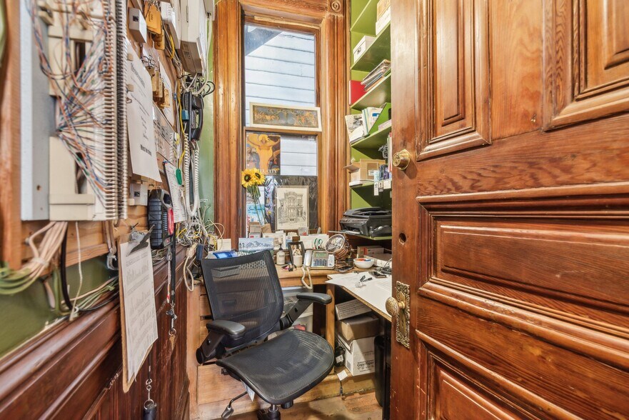 More Photos Of 1057 Steiner St, San Francisco Hospitality For Sale