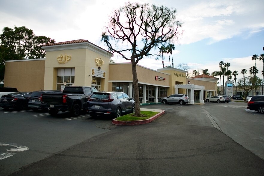 Primary Photo Of 25360-25366 Crenshaw Blvd, Torrance General Retail For Lease