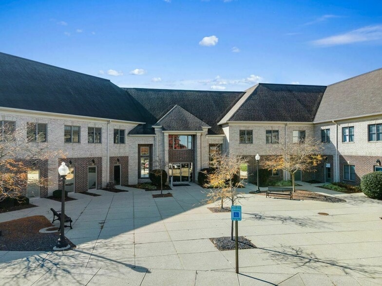 Primary Photo Of 10412 Allisonville Rd, Fishers Office For Sale