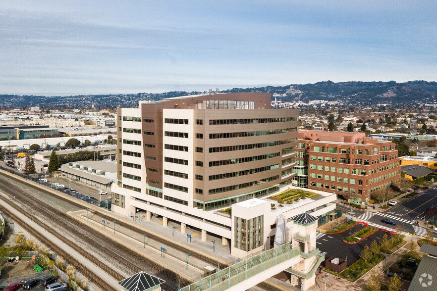 More Photos Of 5885 Hollis St, Emeryville Unknown For Lease