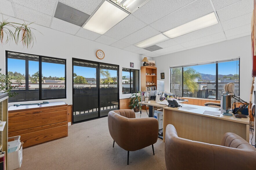 More Photos Of 14010 Poway Rd, Poway Freestanding For Sale