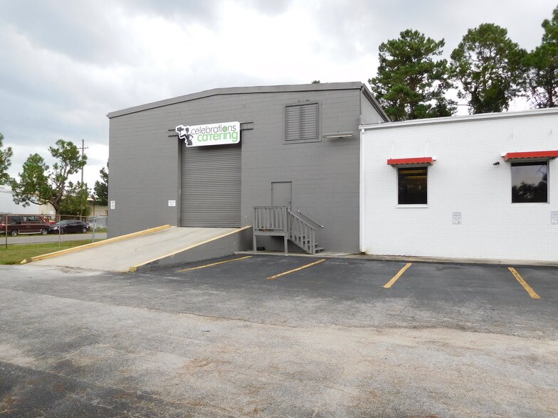 More Photos Of 317 NE 35th Ave, Gainesville Industrial For Sale