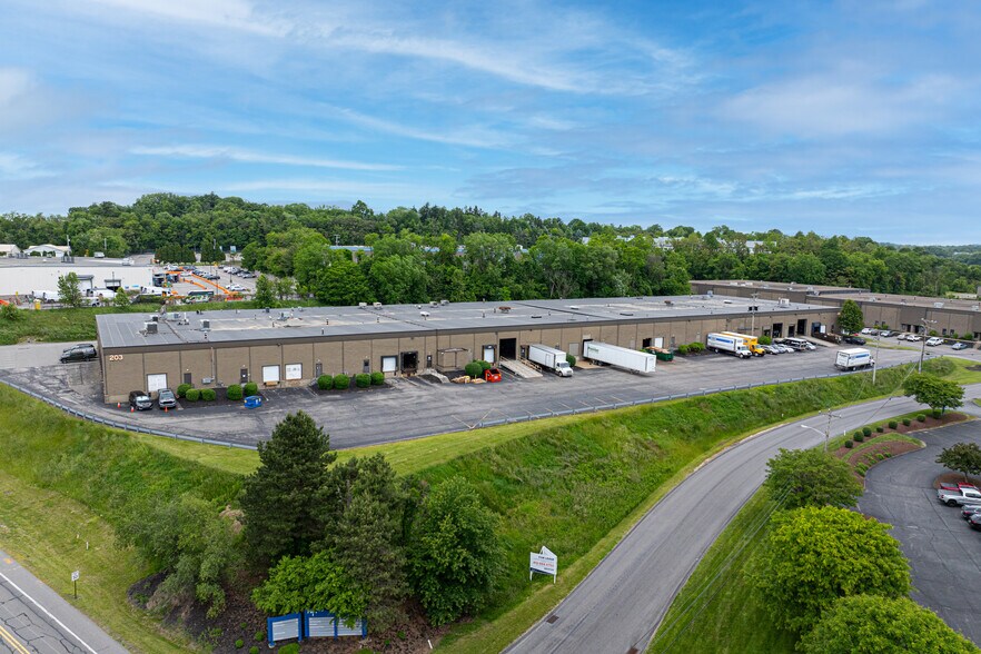 More Photos Of 203-205 Overlook Dr, Sewickley Warehouse For Lease