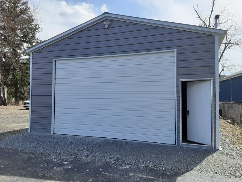 Primary Photo Of 4009-4063 William Penn Hwy, Murrysville Unknown For Lease