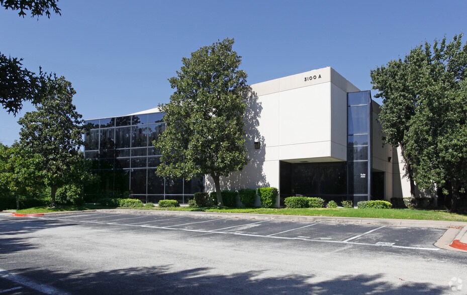 More Photos Of 3100 Alvin Devane Blvd, Austin Loft Creative Space For Sale