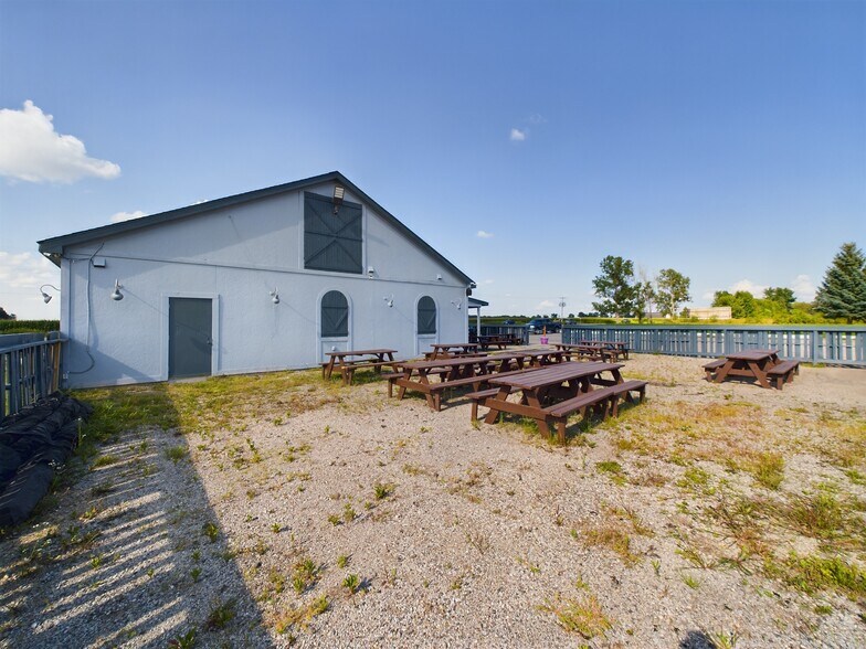 More Photos Of 4512 E M-21, Corunna Restaurant For Sale