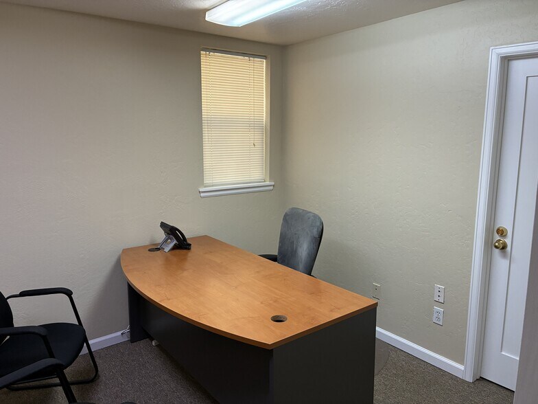 More Photos Of 225 Grand Ave, Paonia Office For Sale