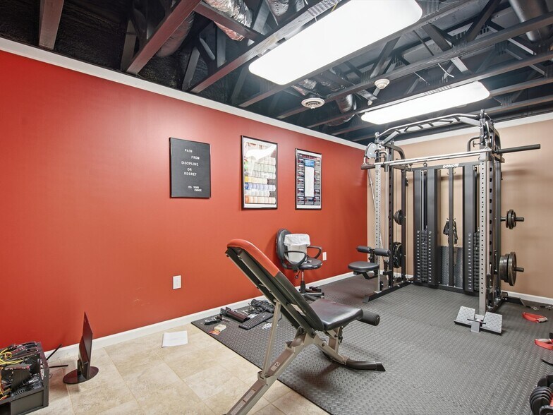 More Photos Of 35000-35008 Division Rd, Richmond Medical For Sale