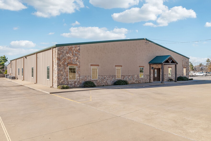 More Photos Of 2753 SH 322 Hwy, Longview Office Residential For Lease