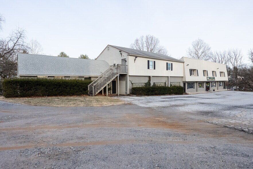 More Photos Of 1340 Pottstown Pike, West Chester General Retail For Sale