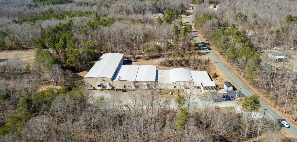 Primary Photo Of 1941 Haw River Hopedale Rd, Burlington Warehouse For Lease