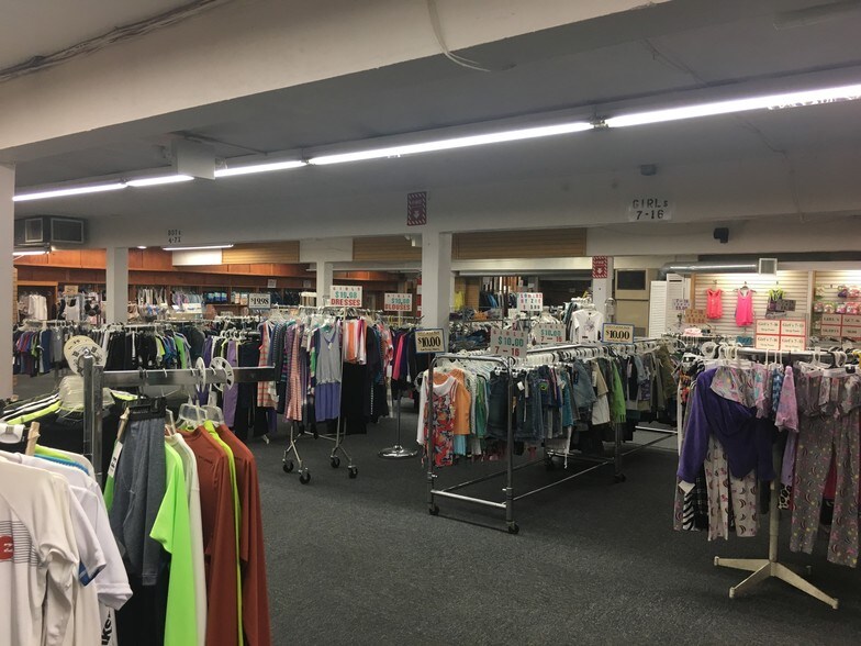 More Photos Of 21 Columbus Ave, Tuckahoe Storefront For Sale