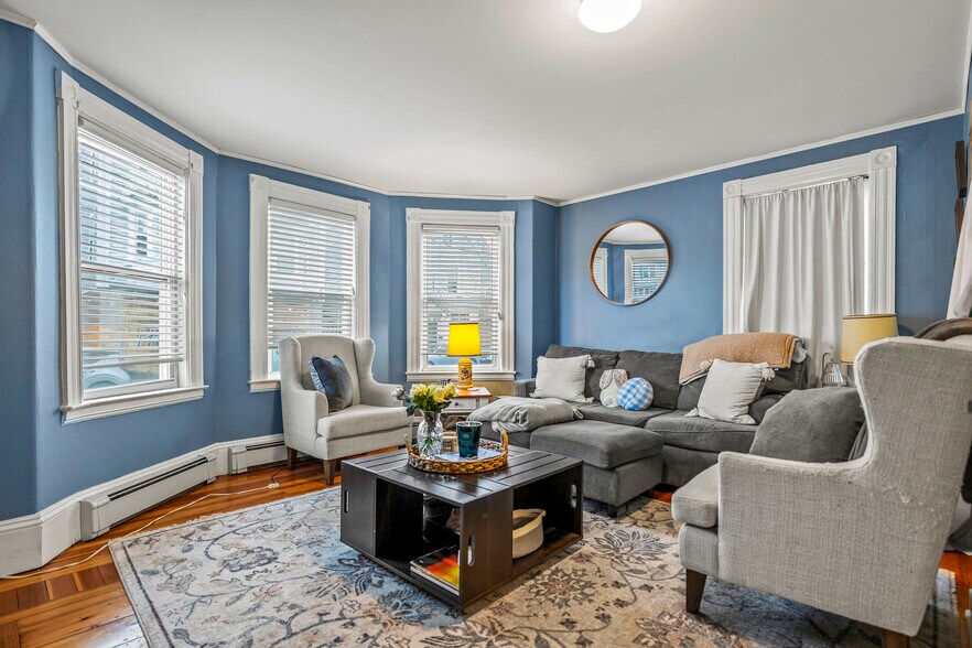 More Photos Of 455 Main St, South Berwick Apartments For Sale