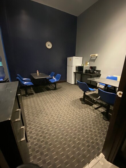 More Photos Of 955 Commercial St NE, Conyers Loft Creative Space For Sale