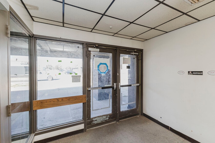 More Photos Of 1560 S Topeka St, Wichita Lodge Meeting Hall For Sale