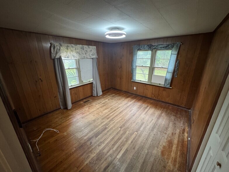 More Photos Of 1616 E Park Ave, Valdosta Multifamily For Sale