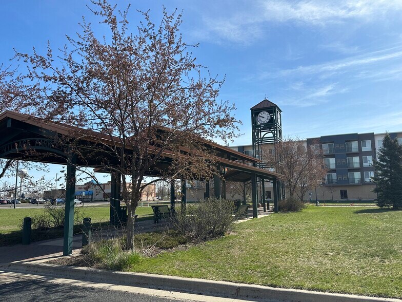 More Photos Of 3012-3066 Village Park Dr, Plover Freestanding For Lease