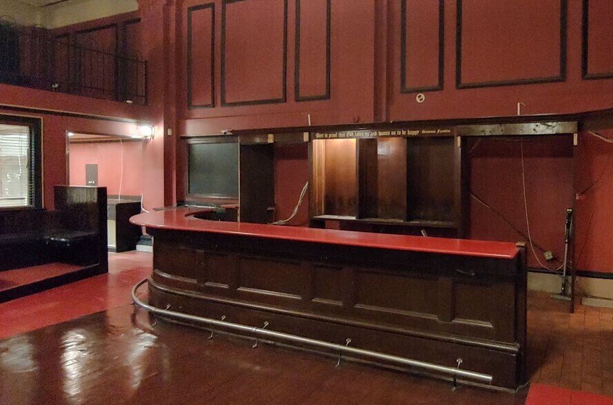 More Photos Of 101 Granby St, Norfolk Loft Creative Space For Lease