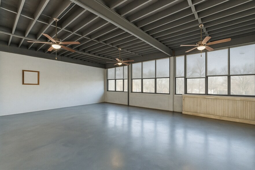More Photos Of 2045 Bradley Rd, Webberville Showroom For Sale