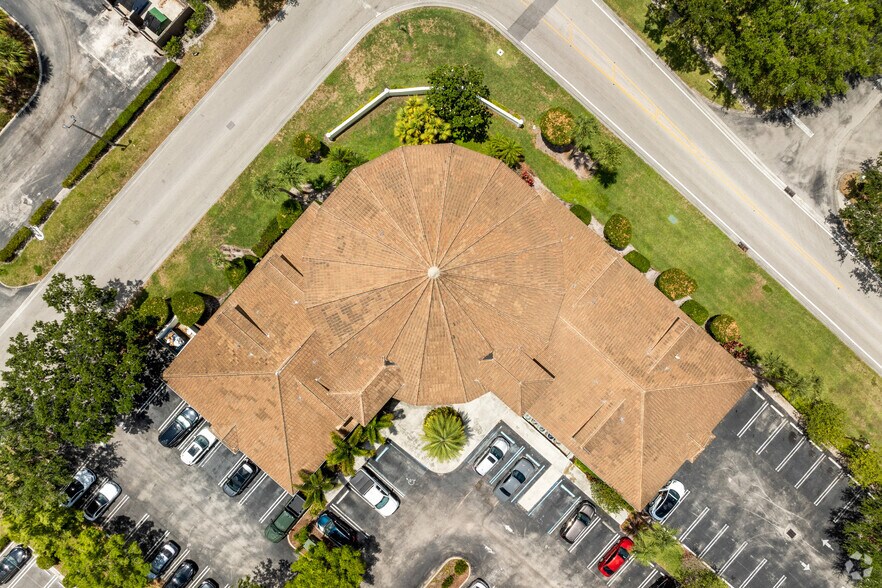 More Photos Of 145 NW Central Park Plz, Port Saint Lucie Medical For Lease