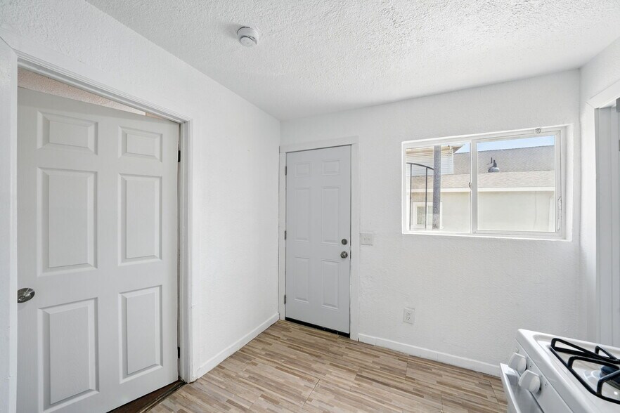 More Photos Of 462 Delhi Ave, Stockton Multifamily For Sale