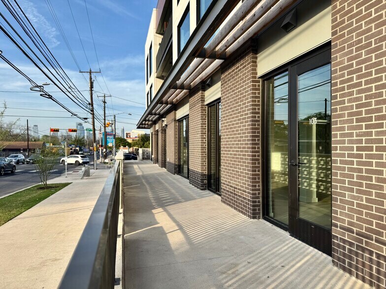 Primary Photo Of 2209 S First St, Austin Apartments For Lease