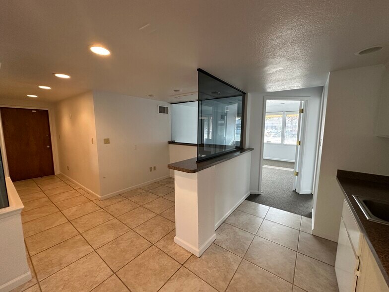 More Photos Of 2491 W Shaw Ave, Fresno Office For Sale