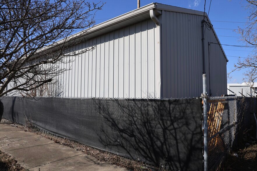 More Photos Of 3501 Massachusetts, Indianapolis Auto Salvage Facility For Sale