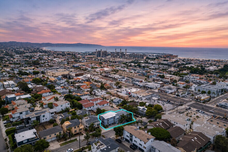 More Photos Of 456 Ocean View Ave, Hermosa Beach Apartments For Sale