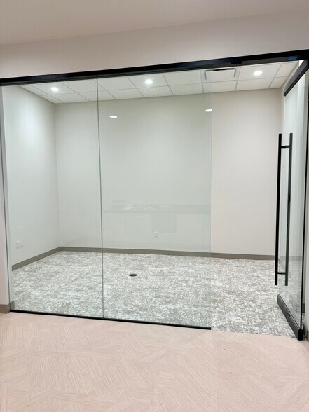 More Photos Of 4415 Marburg Ave, Cincinnati Office For Lease