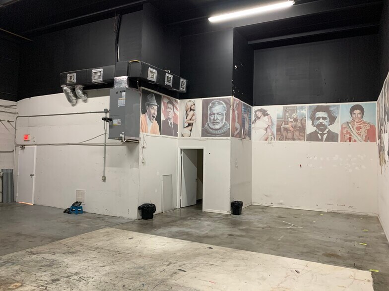 More Photos Of 8125 NW 74th Ave, Medley Warehouse For Sale