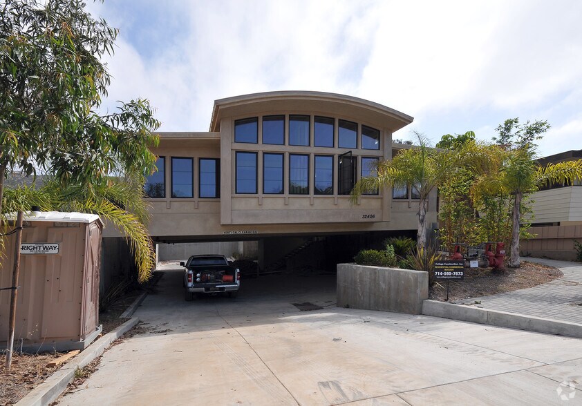 More Photos Of 32406 S Coast Hwy, Laguna Beach Medical For Lease
