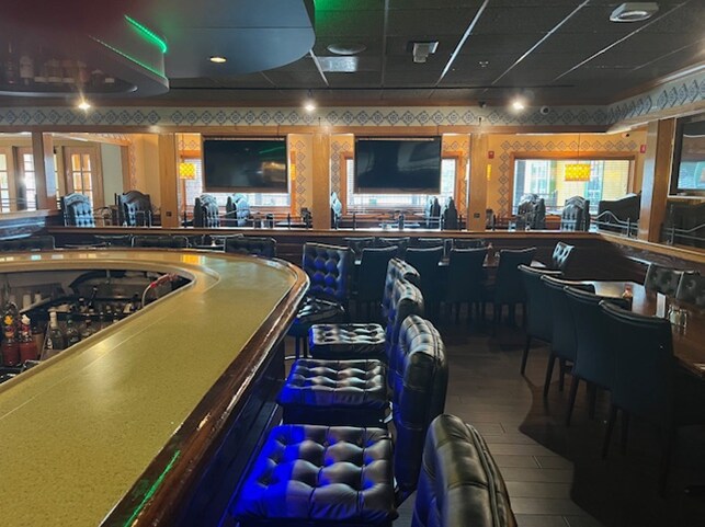 More Photos Of 401 Market St, Chattanooga Restaurant For Lease