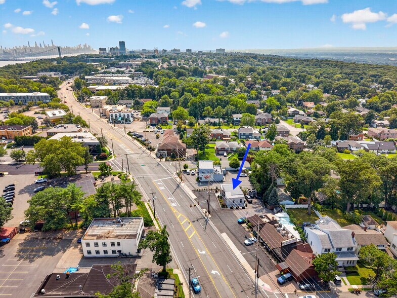 More Photos Of 480 Sylvan Ave, Englewood Cliffs Medical For Sale