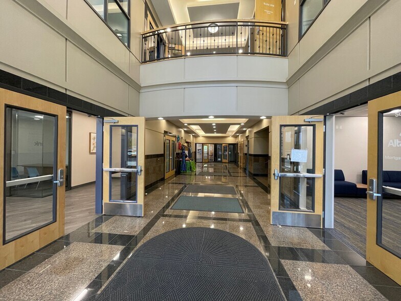 More Photos Of 2174 W Grove Pky, Pleasant Grove Office For Lease