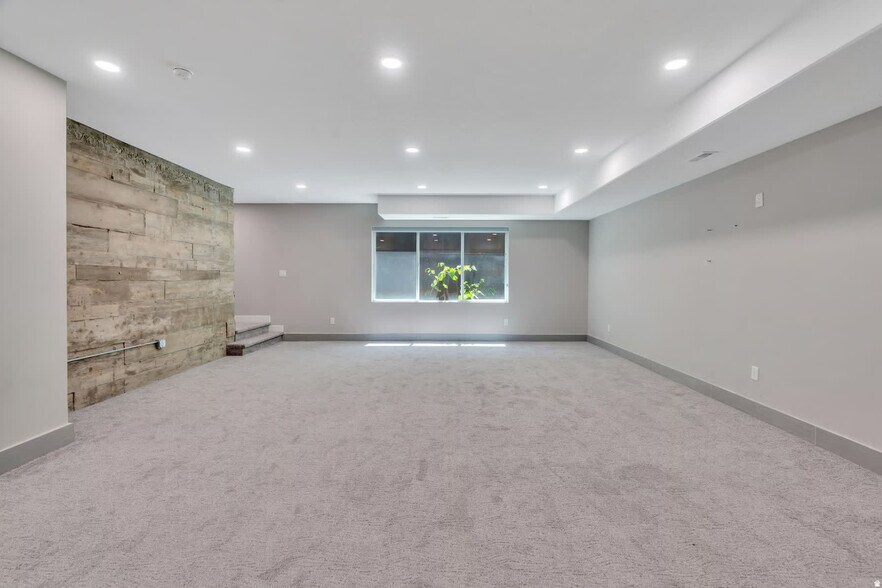 More Photos Of 7045 S 300 E, Midvale Apartments For Sale