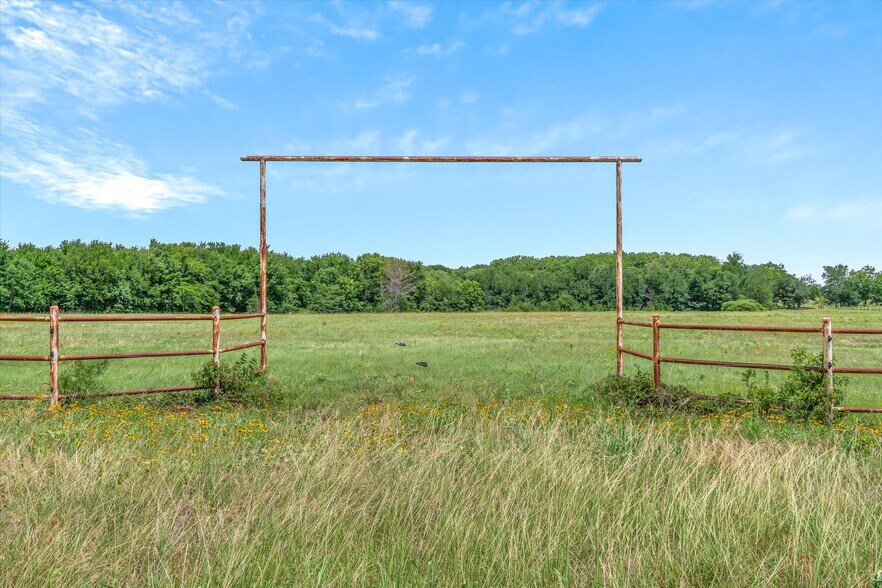 More Photos Of 1745 FM 2737, Lone Oak Land For Sale