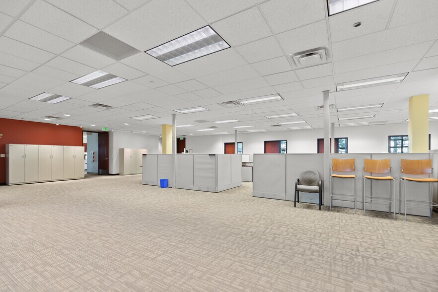 More Photos Of 33101 E Quincy Ave, Watkins Coworking Space