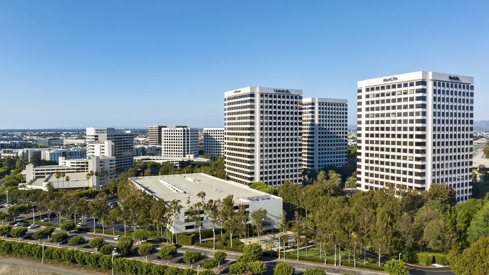 More Photos Of 2 Park Plaza, Irvine Office For Lease