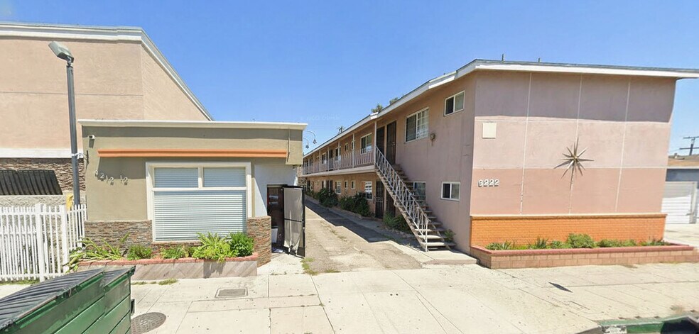 More Photos Of 9212 California Ave, South Gate Office For Sale