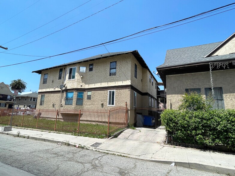 More Photos Of 1317 Linwood Ave, Los Angeles Apartments For Sale
